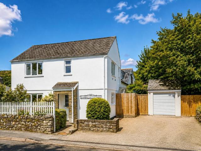 House for sale in Foxhole, Cornwall