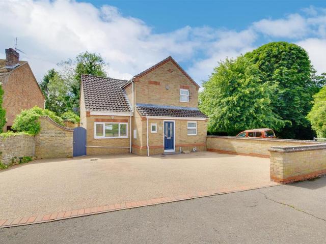 House for sale in Huntingdon, Cambridgeshire