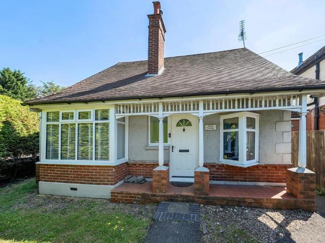 House for sale in Farnborough, Hampshire