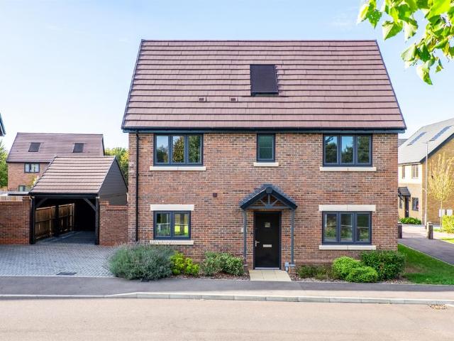 House for sale in Oad Street, Kent