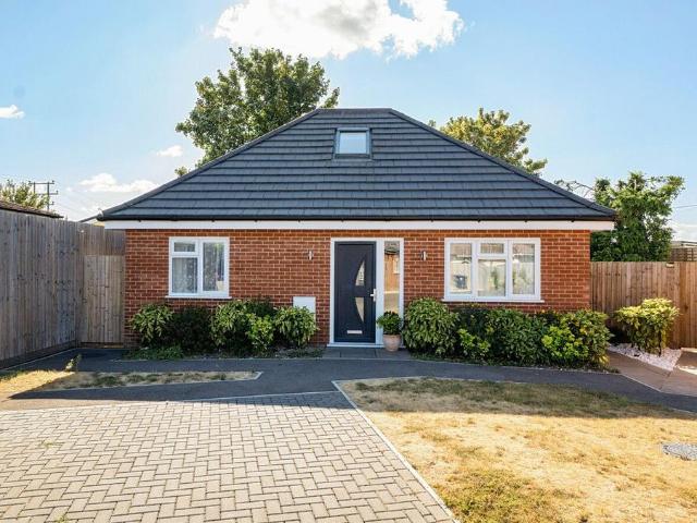 House for sale in Amesbury