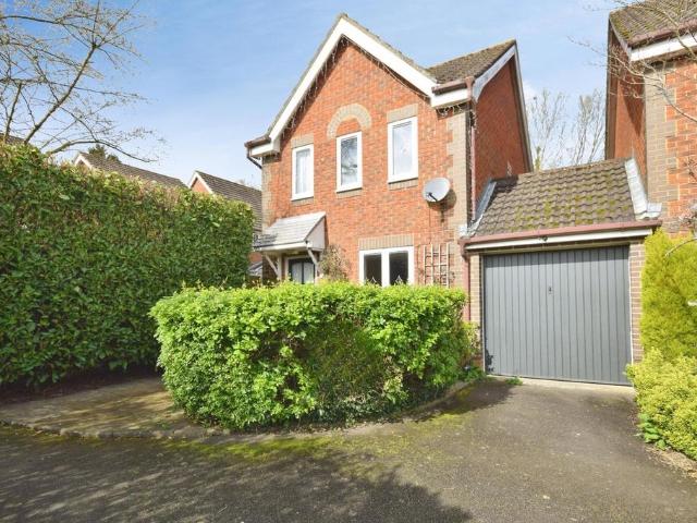 House for sale in Heathlands, East Sussex