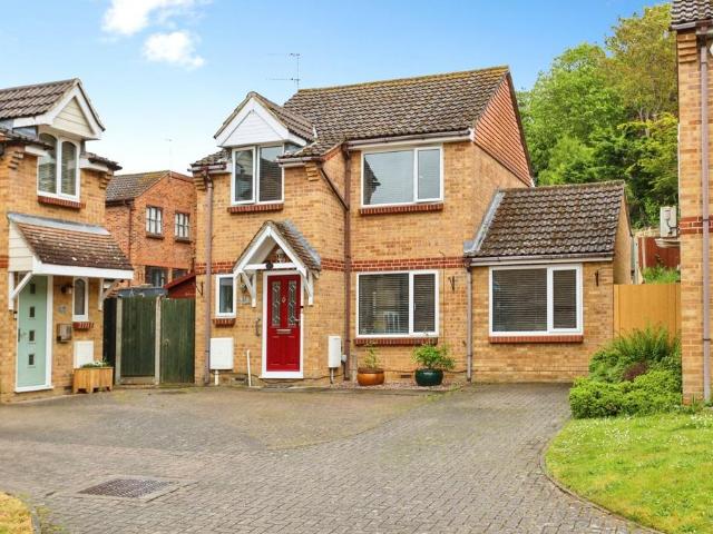 House for sale in Midway, Kent