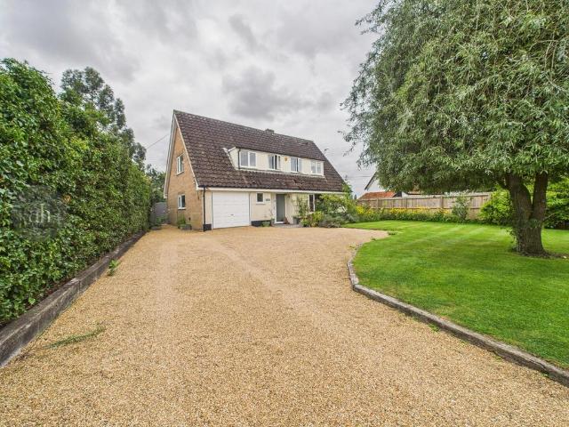 House for sale in Bedingfield, Suffolk
