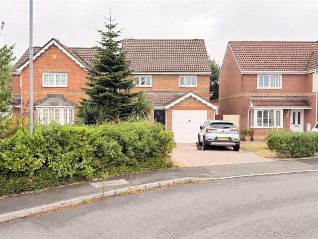 House for sale in Dafen, Wales