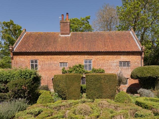 House for sale in Comers, Norfolk
