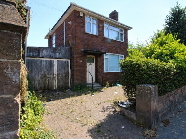House for sale in Calderstones