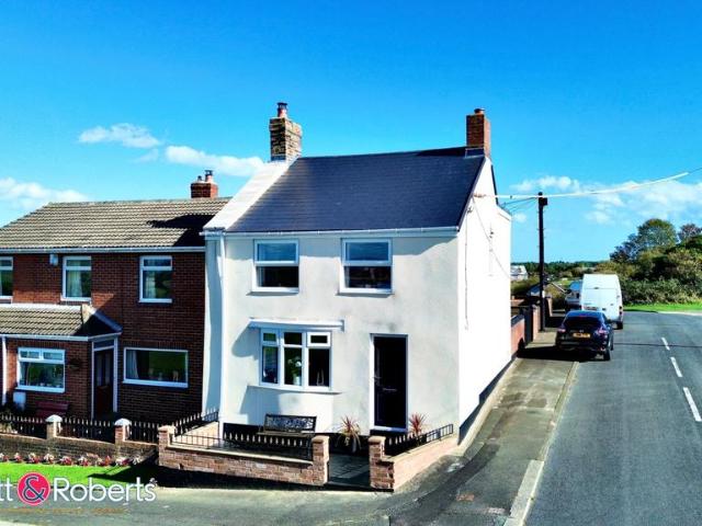 House for sale in Moorsley, Sunderland