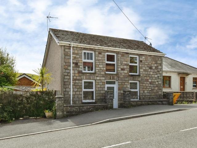 House for sale in Cwarter Bach, Lower Brynamman