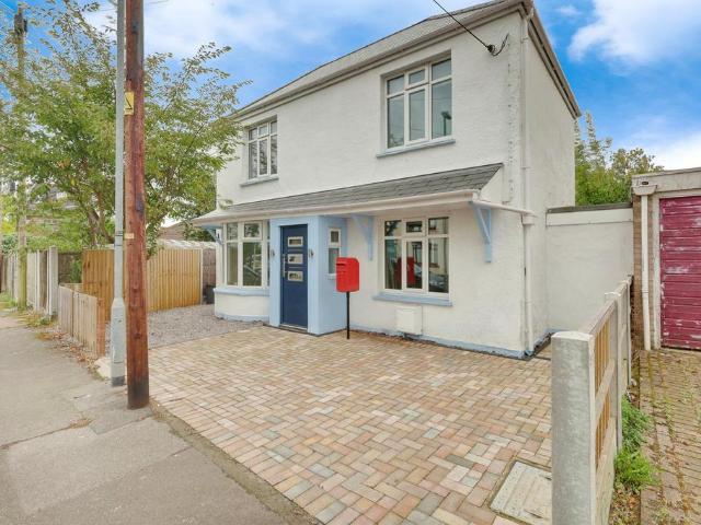 House for sale in Essex