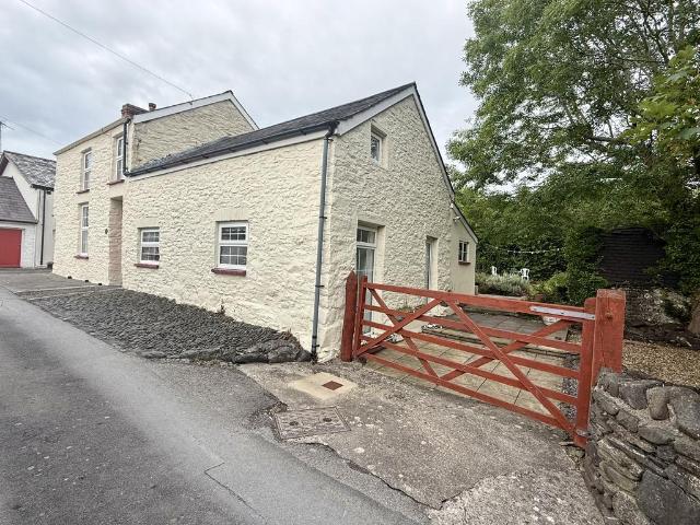 House for sale in Llanon, Wales