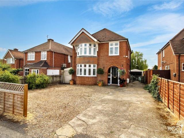 House for sale in Thatcham, West Berkshire