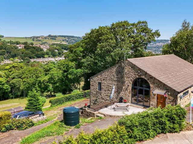 House for sale in Sowerby Bridge, Longley House for sale in Sowerby Bridge, Longley