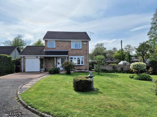 House for sale in Newton St Cyres, Devon