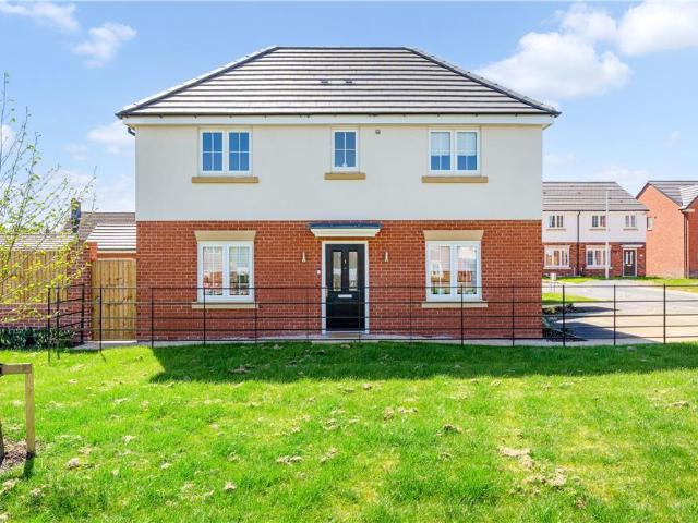 House for sale in Lunts Heath, Widnes