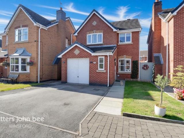 House for sale in Meadowbank, Winsford