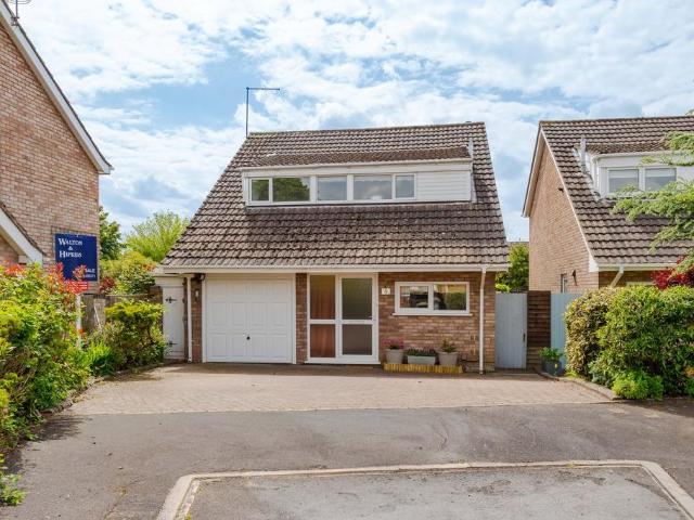 House for sale in Stourbridge, West Midlands