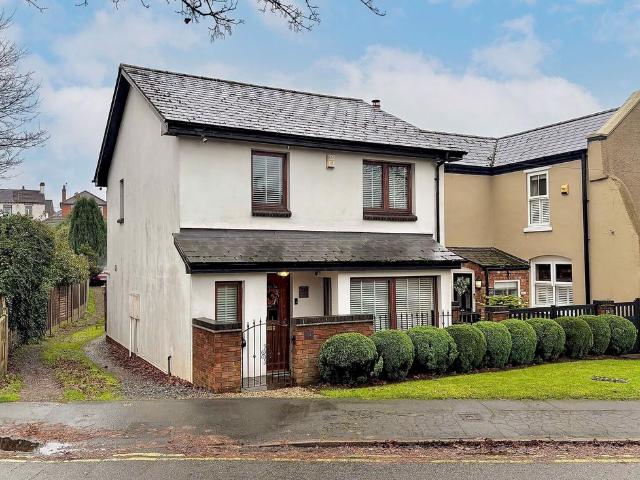 House for sale in Gornal Wood, Coseley
