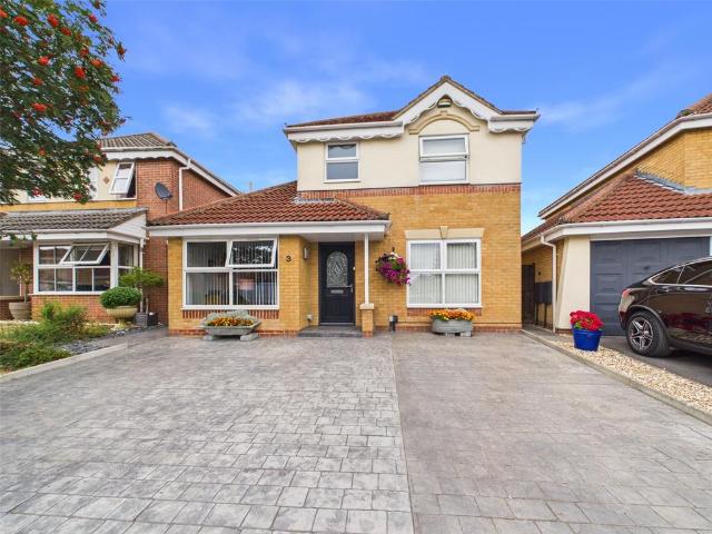 House for sale in Lower Rea, Gloucester