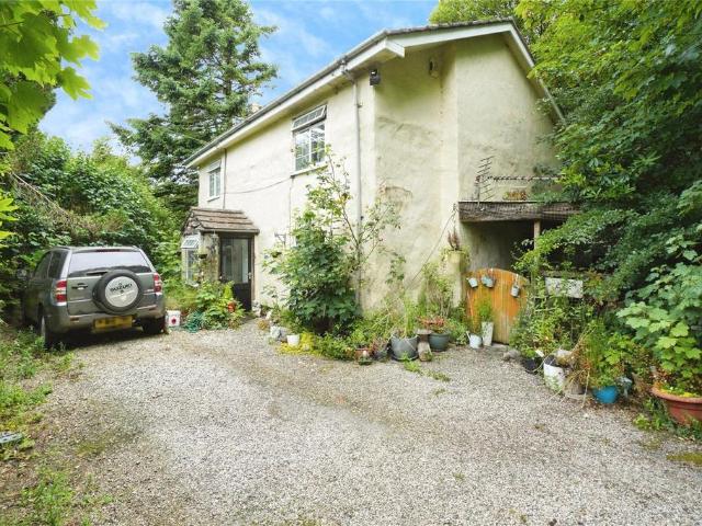 House for sale in Roche, Bugle