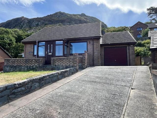 House for sale in Llanfairfechan, Wales