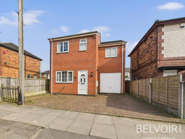House for sale in Stoke, Stoke-on-Trent