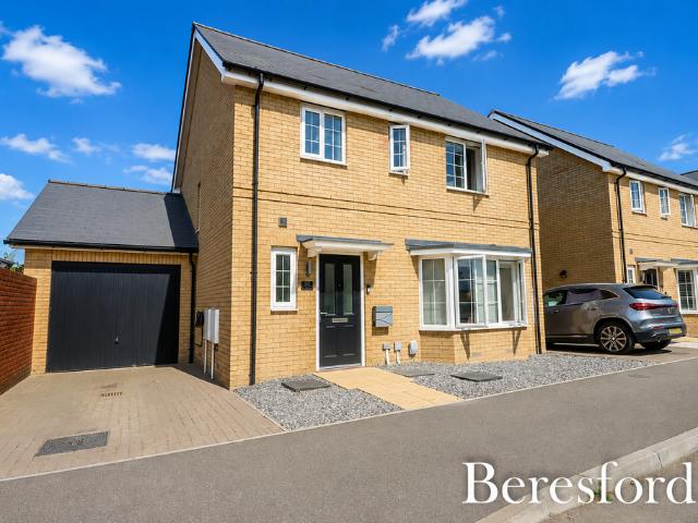 House for sale in Chipping Hill, Essex