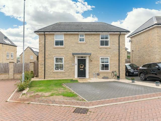 House for sale in Magdale, Kirklees