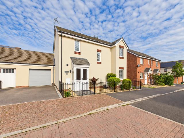 House for sale in Matson, Gloucester
