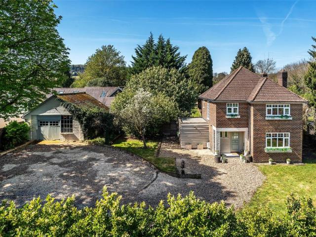 House for sale in Pachesham Park, Surrey