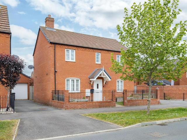 House for sale in Cranfield, Bedfordshire
