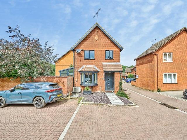 House for sale in Duton Hill, Essex