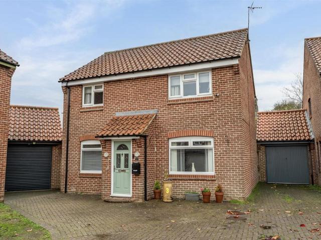 House for sale in Acomb, High Field