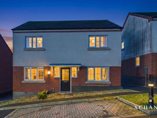 House for sale in Camp Hill