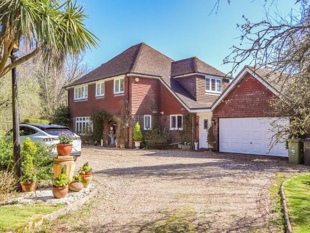 House for sale in Woodmans Green, Rother