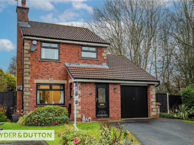 House for sale in Burnedge, Greater Manchester