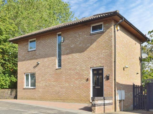 House for sale in Wolverton and Greenleys, Old Wolverton