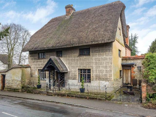 House for sale in Haddenham, Buckinghamshire