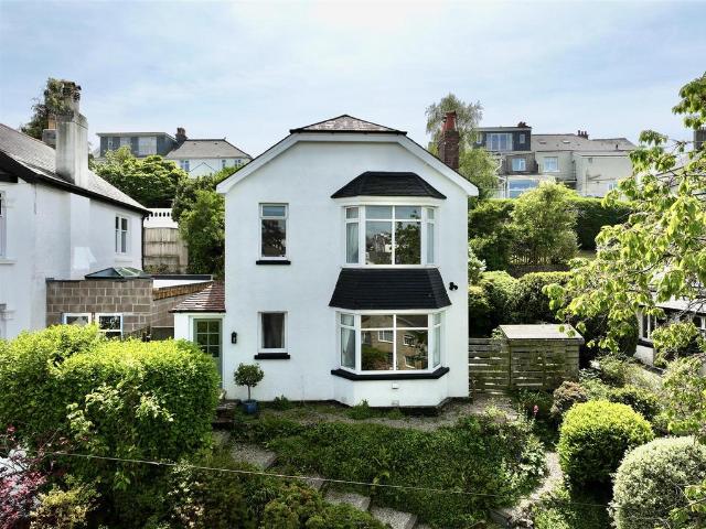 House for sale in Mount Wise