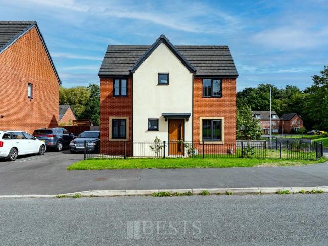 House for sale in Castlefields, Halton