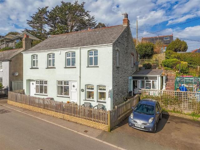 House for sale in Downderry, Cornwall
