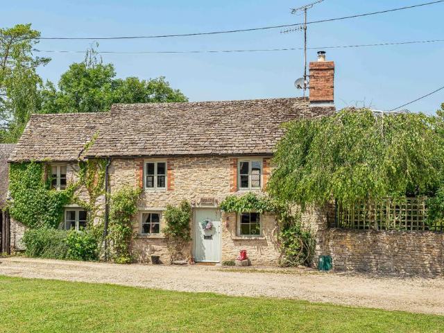 House for sale in Kempsford, Fossebridge
