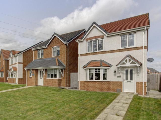 House for sale in Connah's Quay, Northop Hall