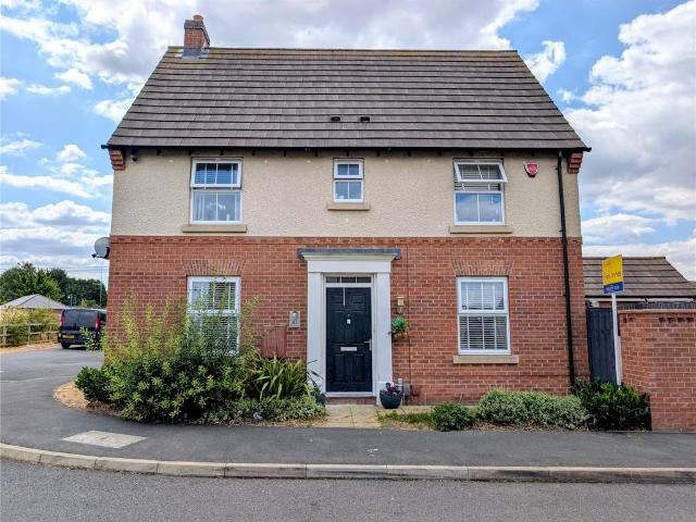 House for sale in Elmfield, Leicestershire