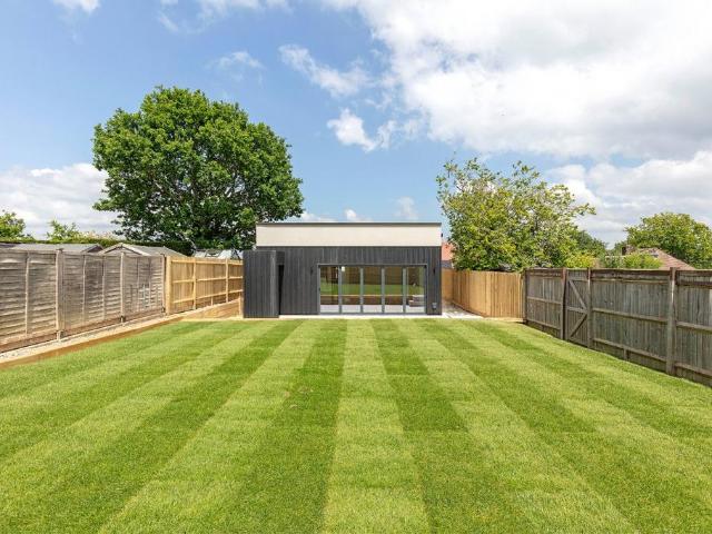 House for sale in Perryfields, West Sussex