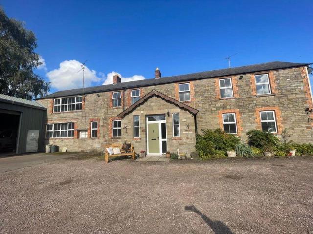 House for sale in Denecroft, Bromsberrow Heath