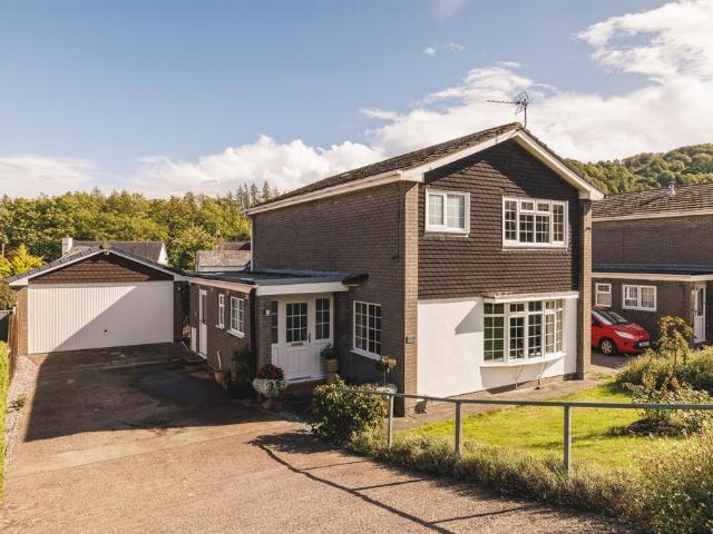 House for sale in Trewen