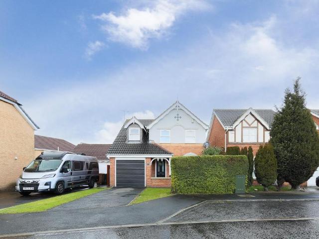 House for sale in Holystone, North Tyneside