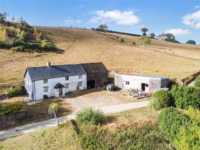 House for sale in Llanerfyl, Wales