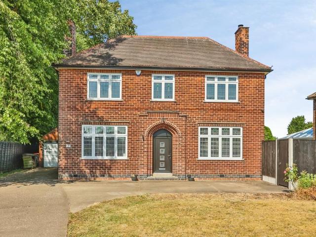 House for sale in Attenborough, East Midlands
